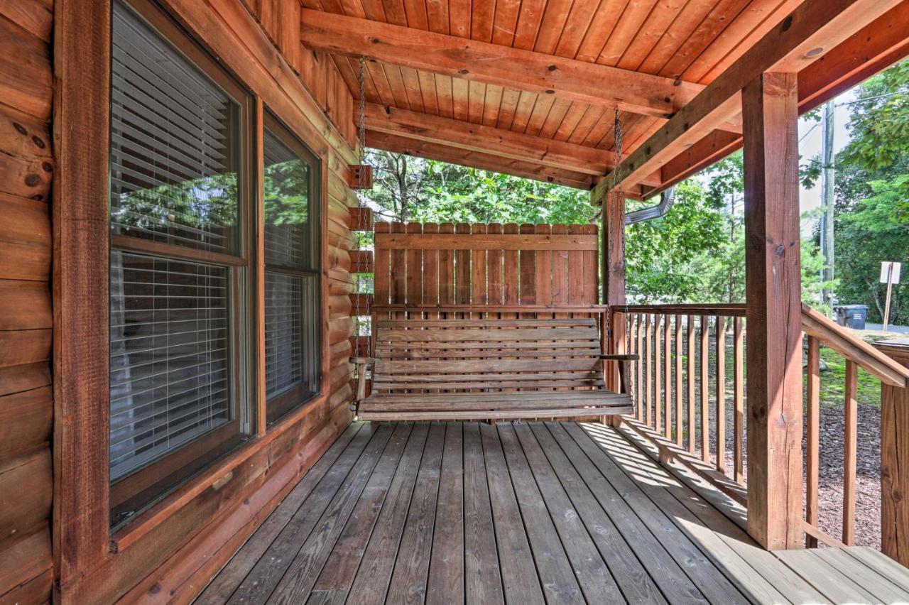 Cabin With Deck And Fireplace Less Than 3 Mi To Dollywood! Pigeon Forge Exteriör bild